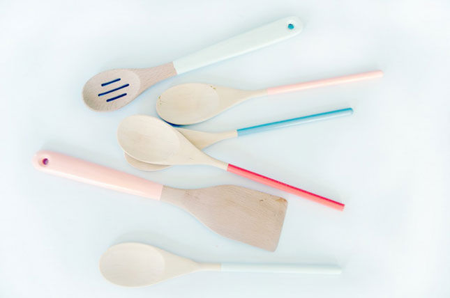 Dipped Wooden Utensils