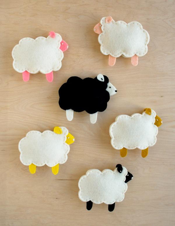 Little Lamb Finger Puppets