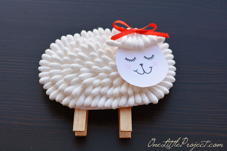 Q-tip Lamb Craft